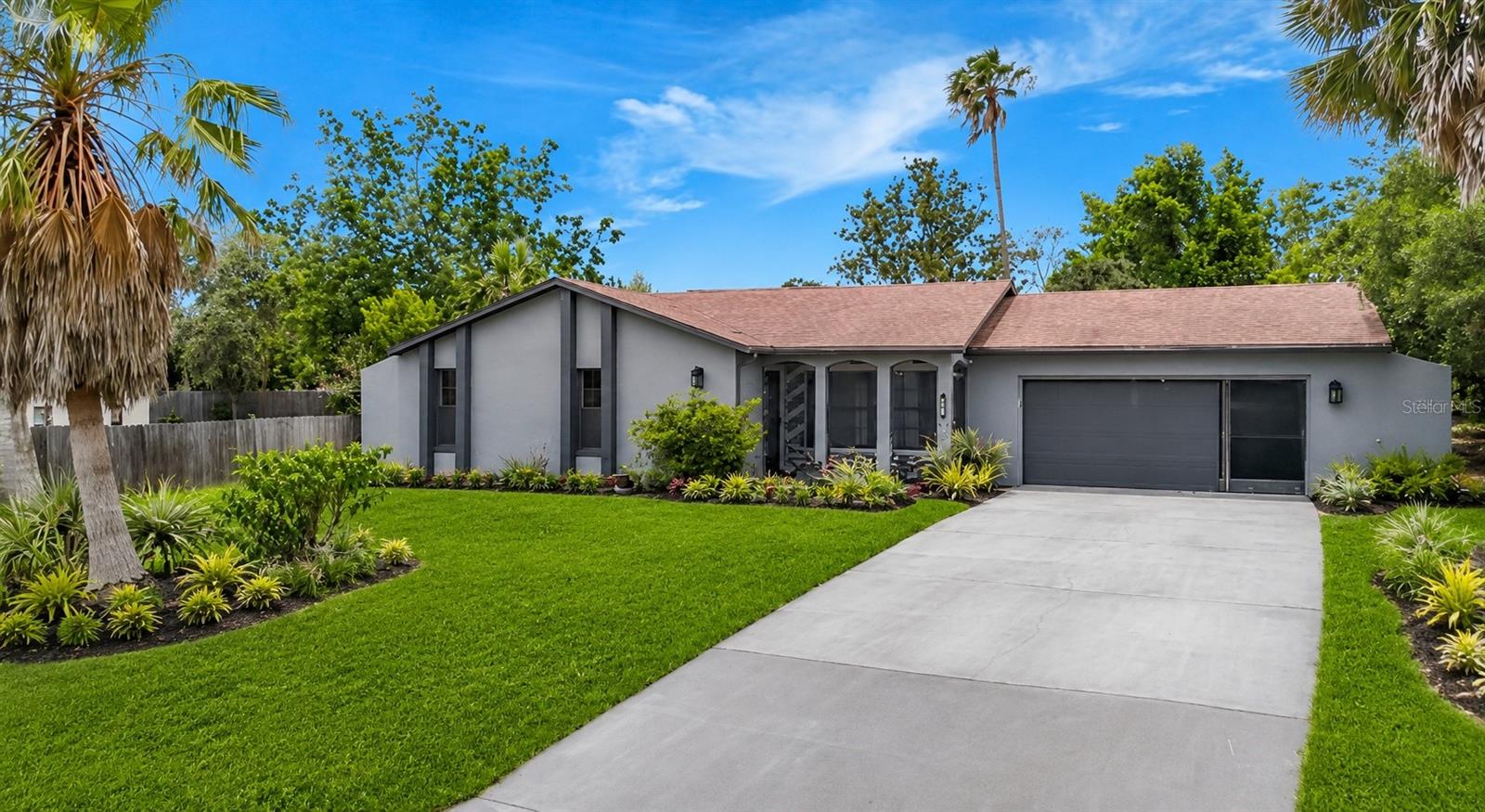SPRING HILL - Residential