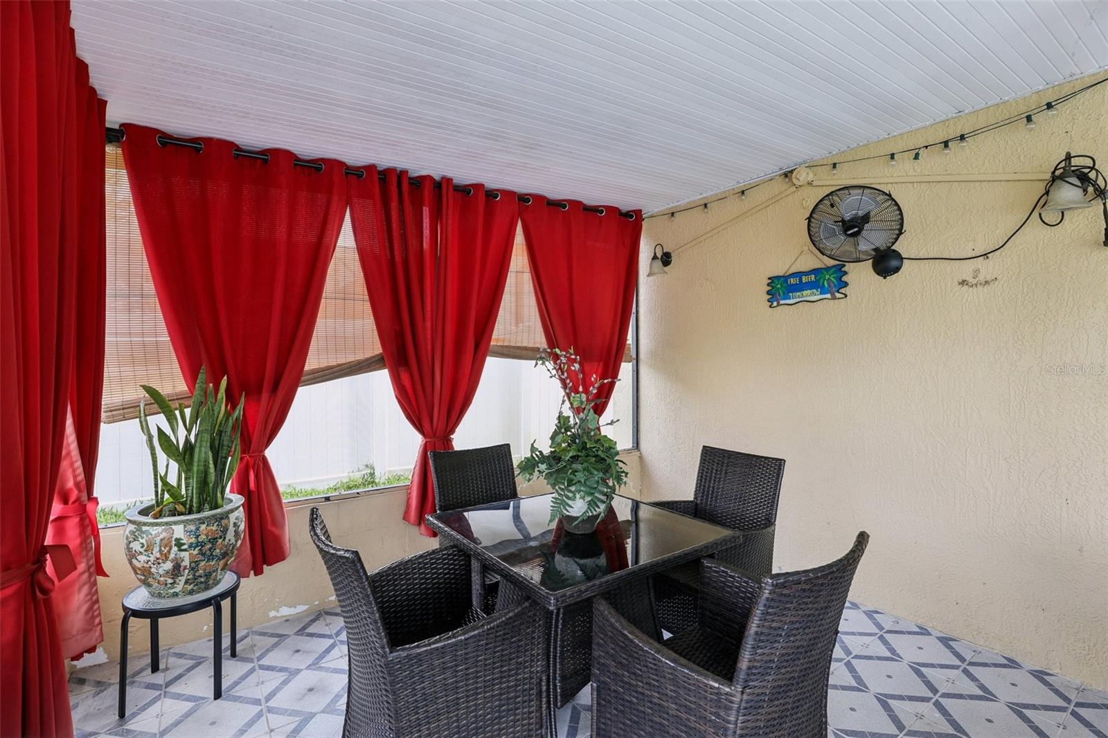 HUNTERS CREEK TR 235B PH 04 - Residential