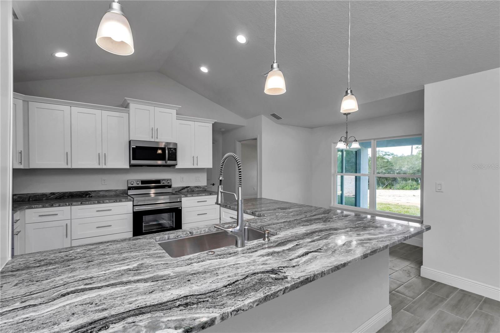 MARION OAKS UNIT 4 - Residential