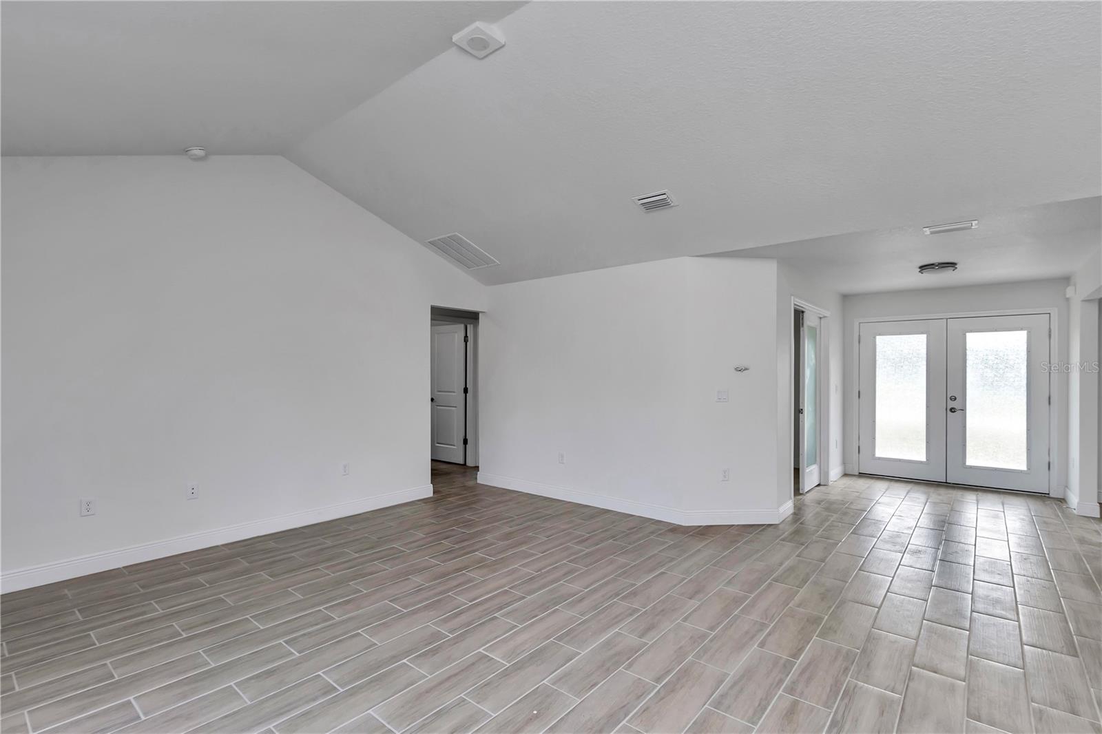 MARION OAKS UNIT 4 - Residential