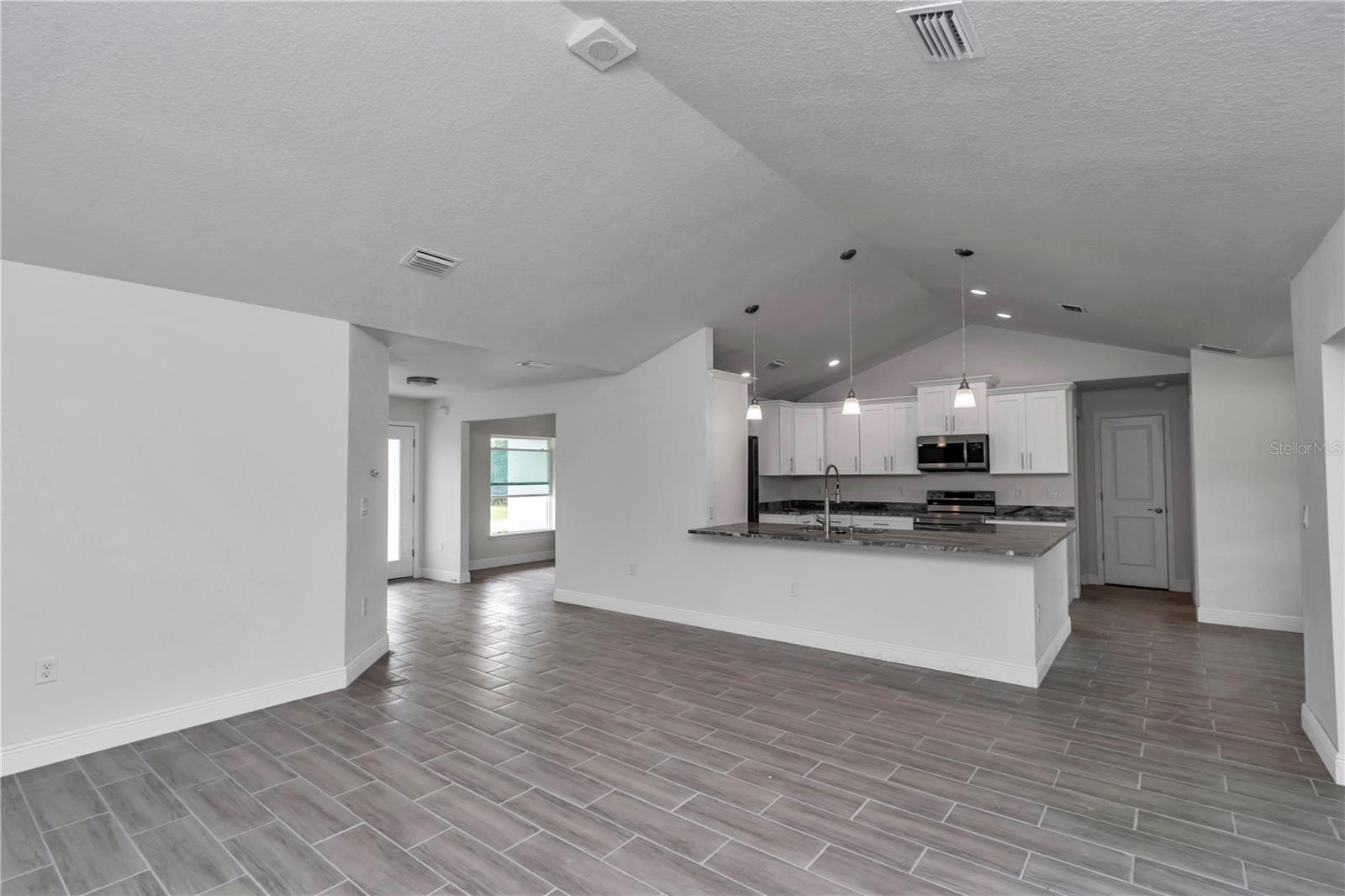 MARION OAKS UNIT 4 - Residential