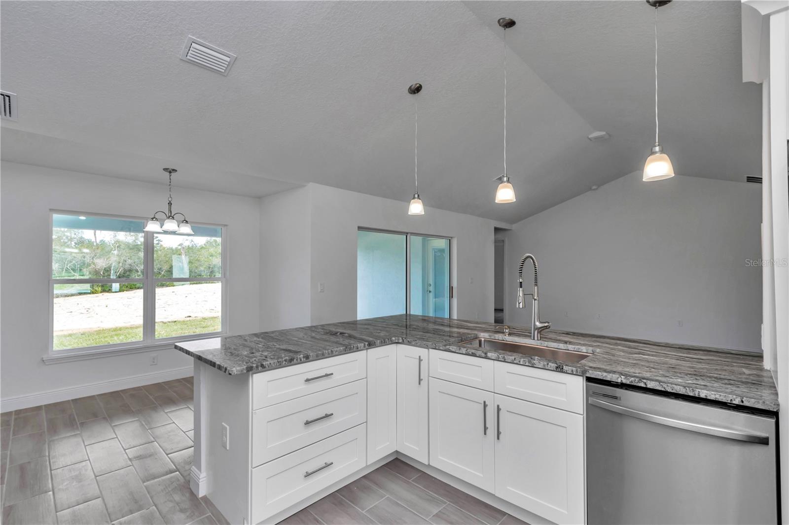MARION OAKS UNIT 4 - Residential