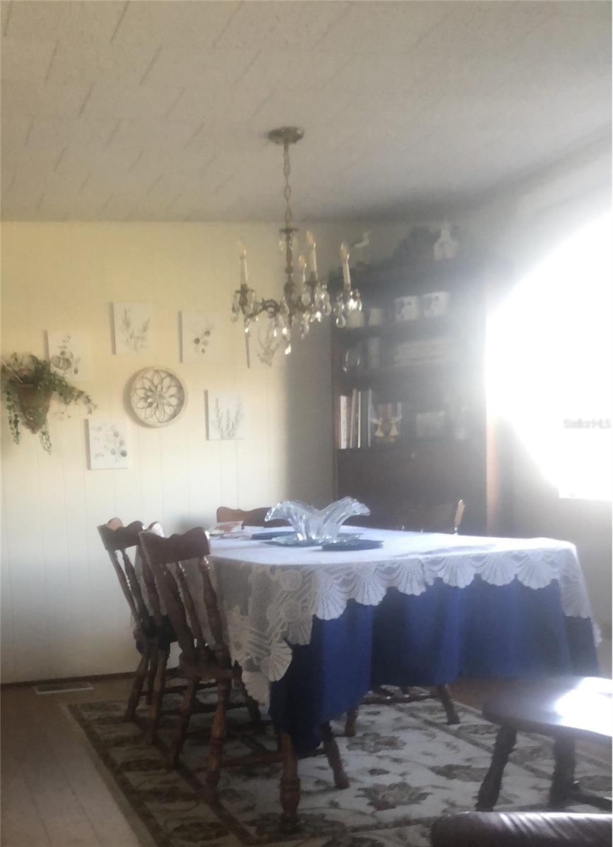 LAKE TARPON MOBILE HOME VILLAGE - Residential Lease