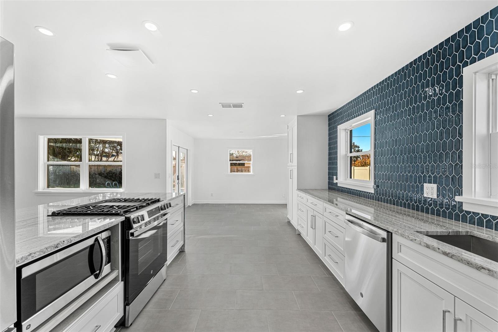 BARONY ESTATES - Residential