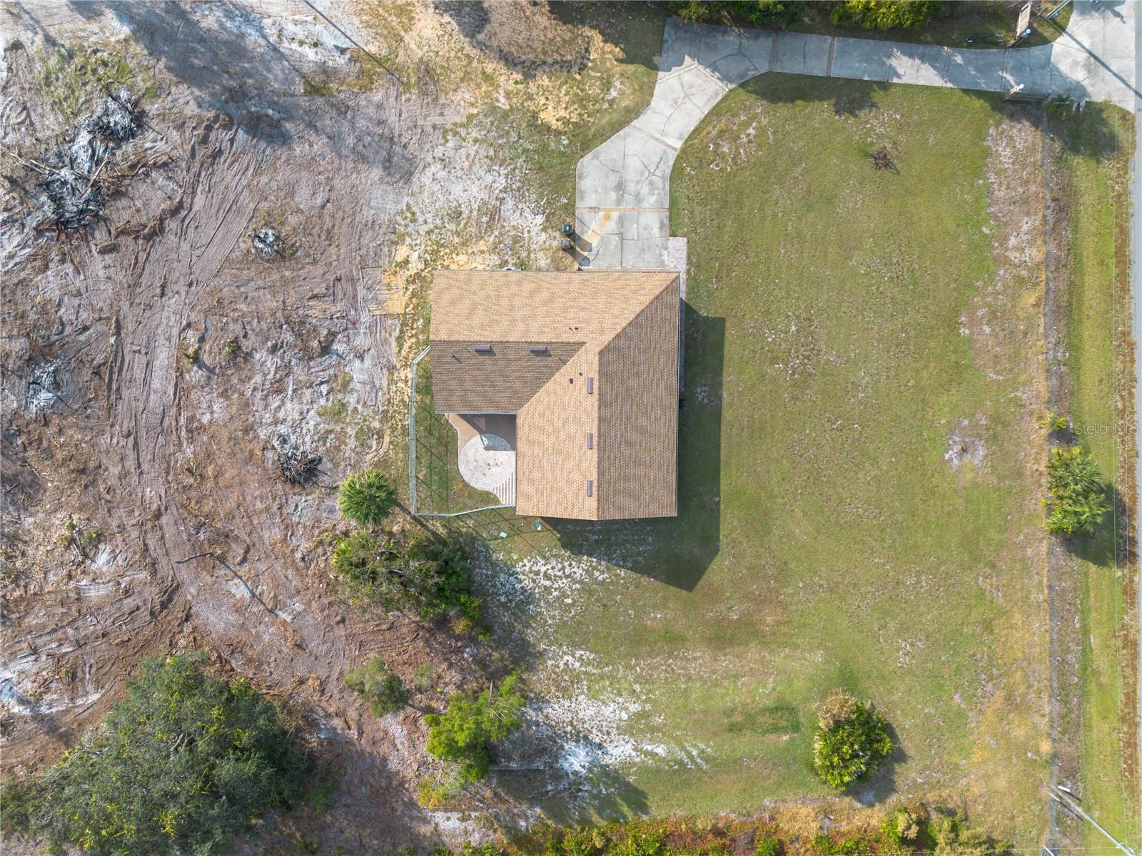 SORRENTO SHORES - Residential