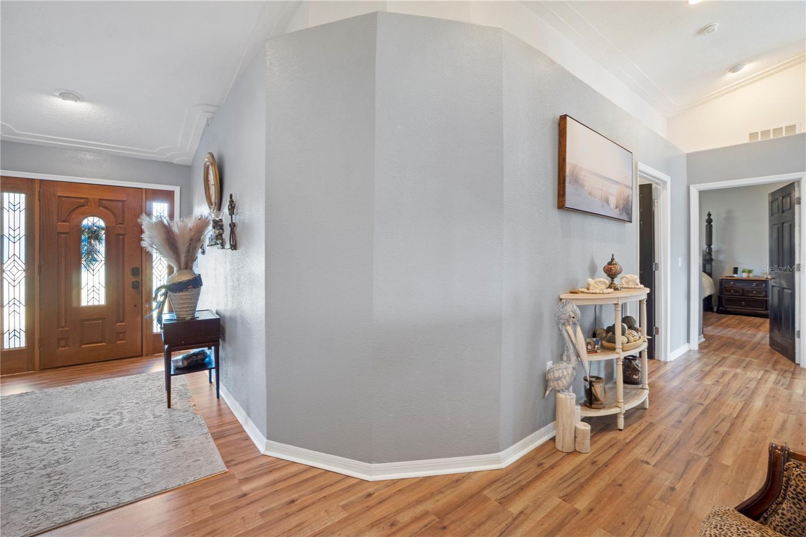 SORRENTO SHORES - Residential