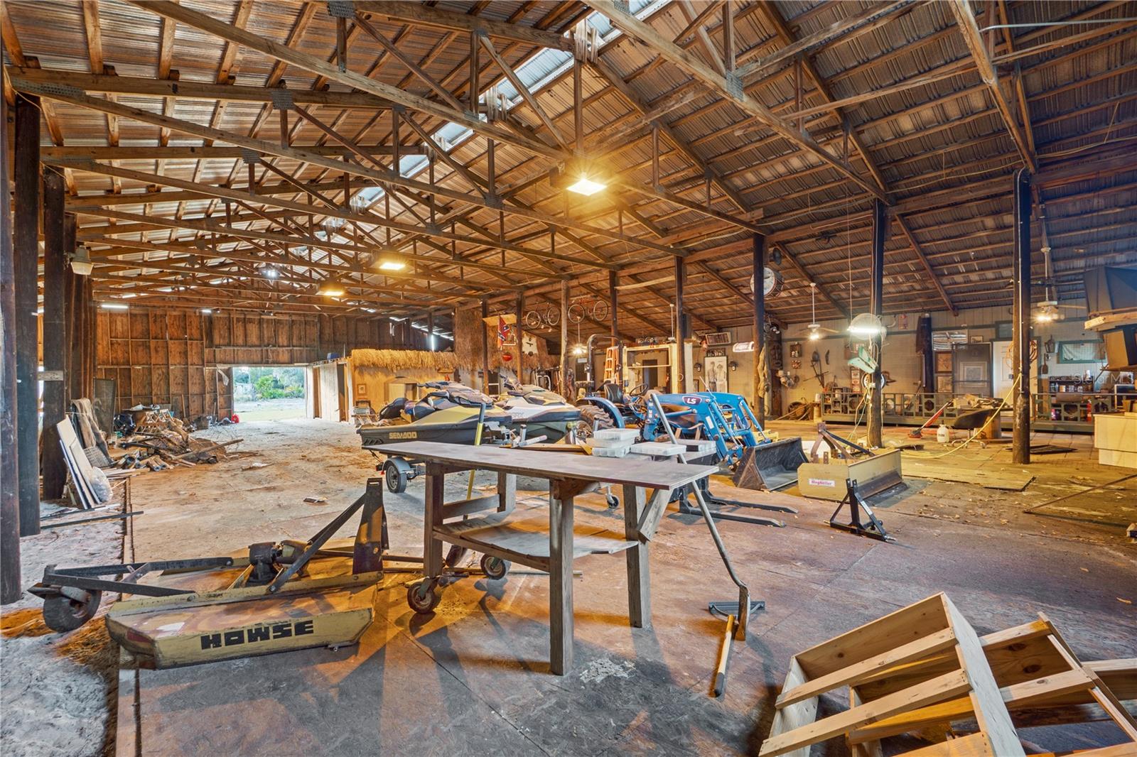 SORRENTO SHORES - Residential