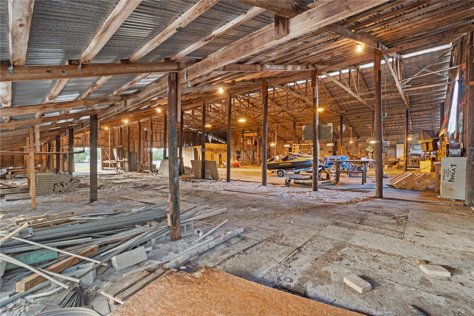 SORRENTO SHORES - Residential