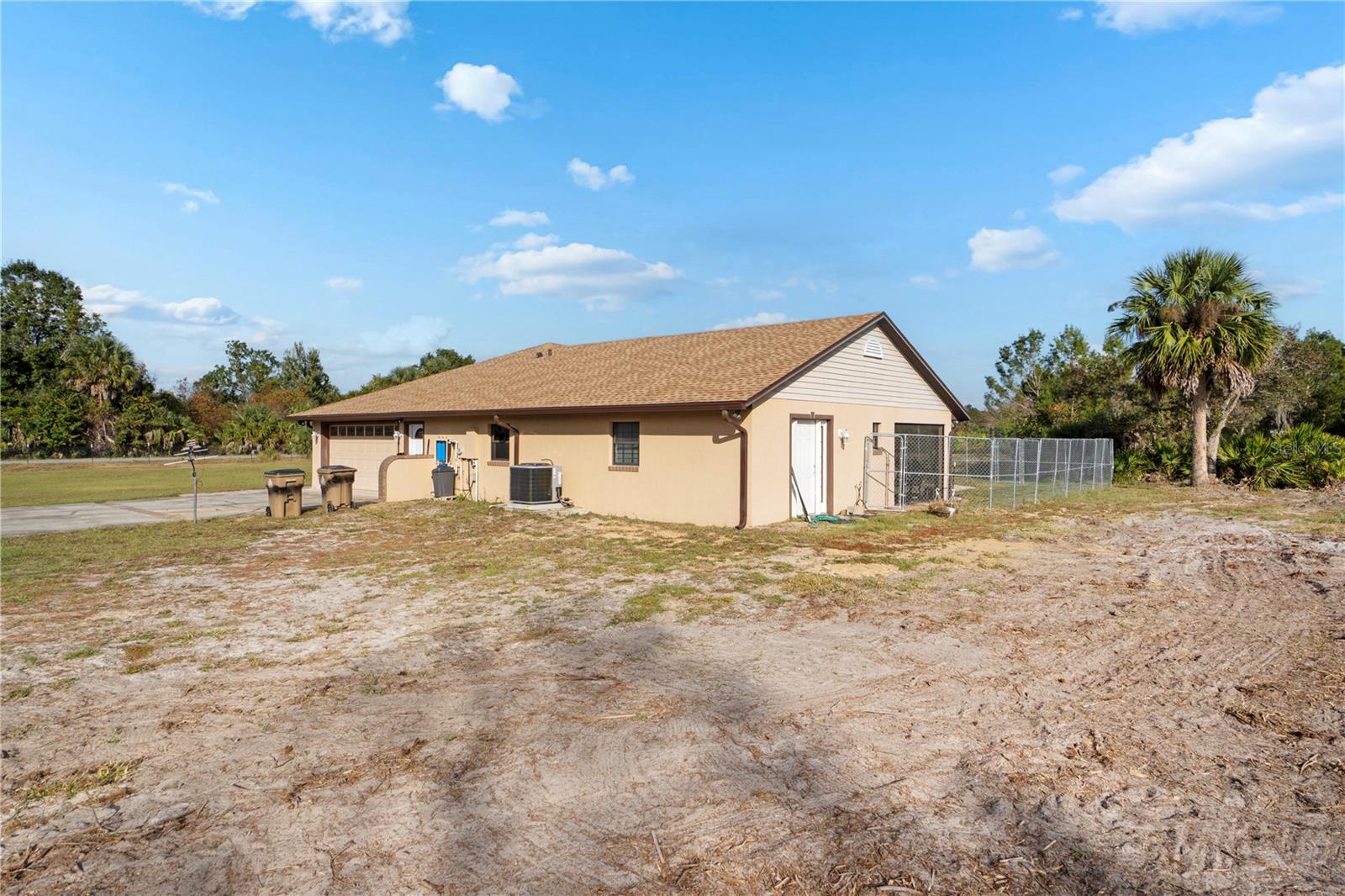 SORRENTO SHORES - Residential