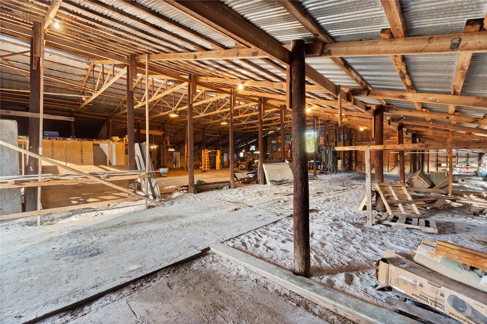 SORRENTO SHORES - Residential