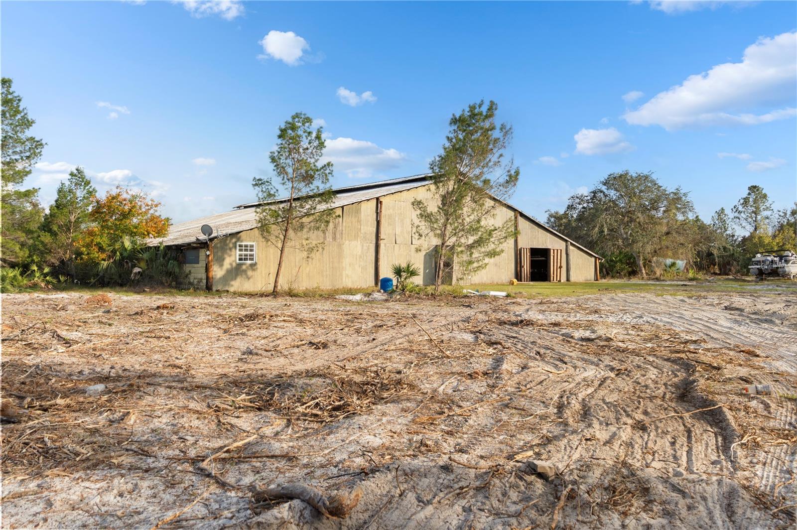 SORRENTO SHORES - Residential