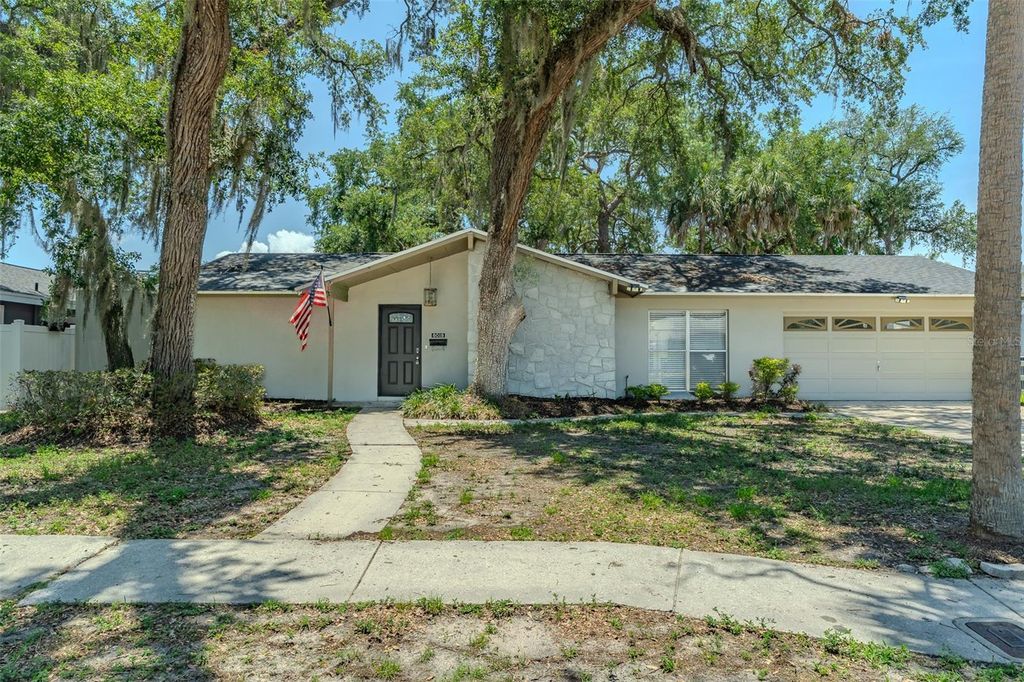 Photo of 8018 W Pocahontas Avenue, Tampa, FL 33615 (MLS # TB8511378)
