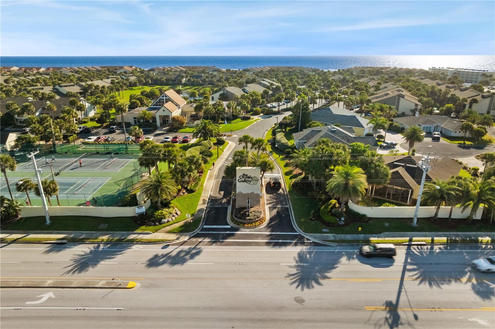 OCEAN GALLERY VISTAS PACIFICA - Residential