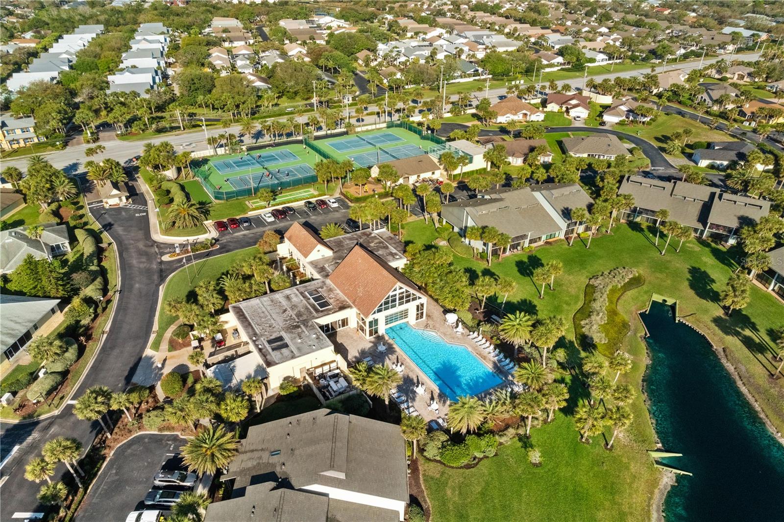 OCEAN GALLERY VISTAS PACIFICA - Residential
