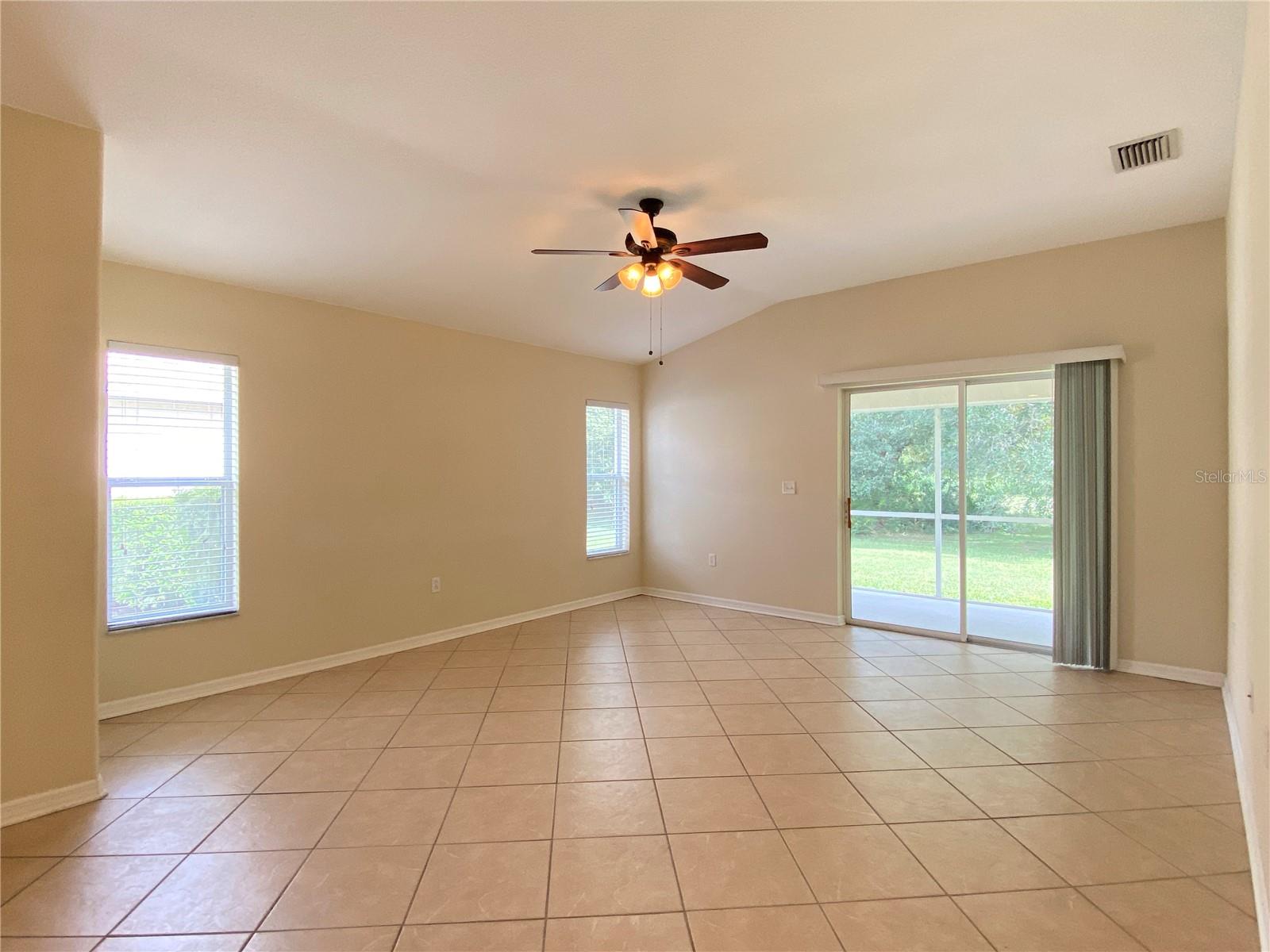 LAKE BERNADETTE PRCL 15B - Residential