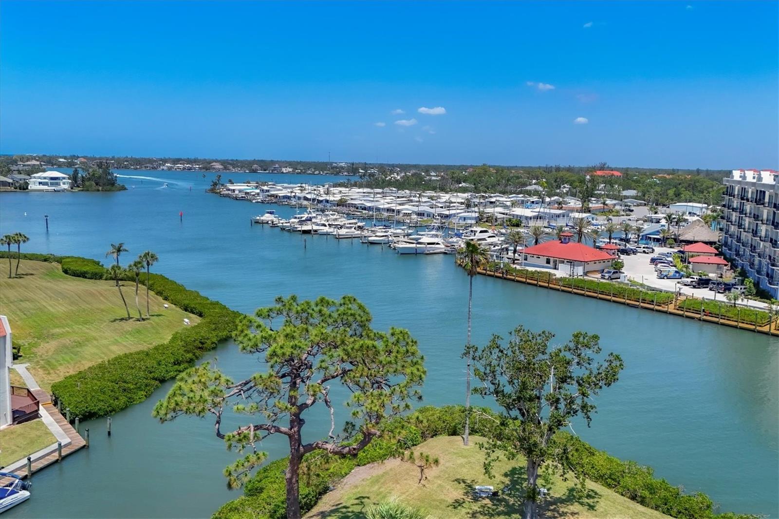 BELLA COSTA II - Residential