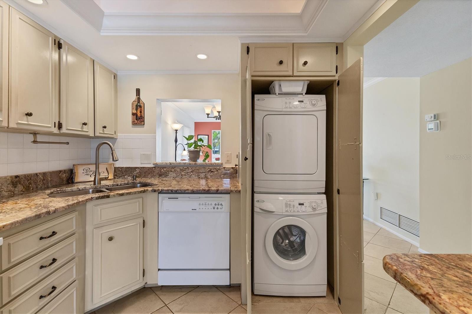 BELLA COSTA II - Residential