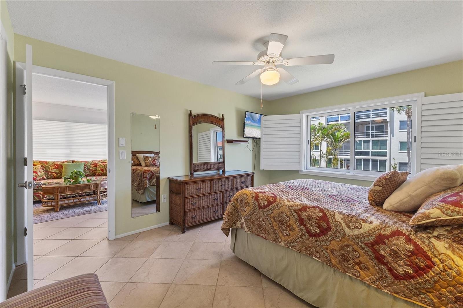 BELLA COSTA II - Residential