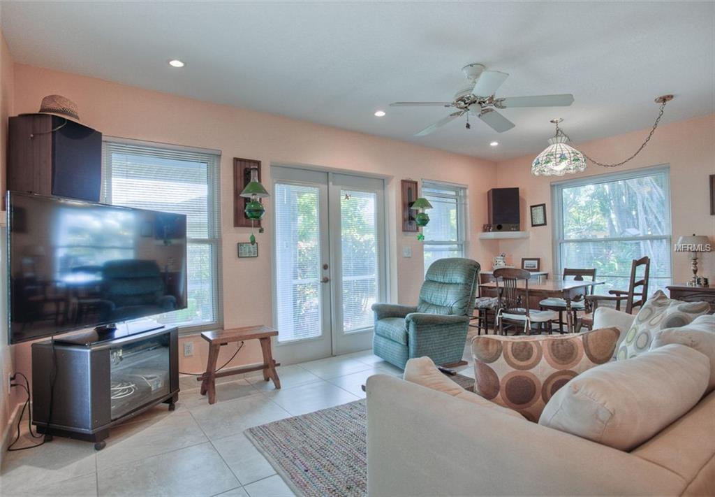 PALMA SOLA HEIGHTS SUB - Residential Lease