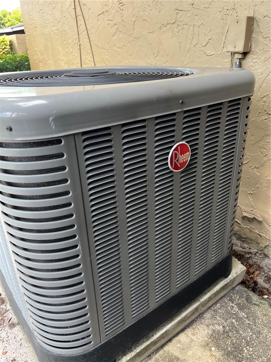 SUMMIT VILLAGE UNIT 3 A CONDO - Residential