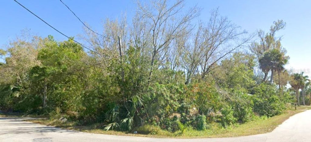 Photo of 202 Charlotte Street, Punta Gorda, FL 33950 (MLS # A4707525)
