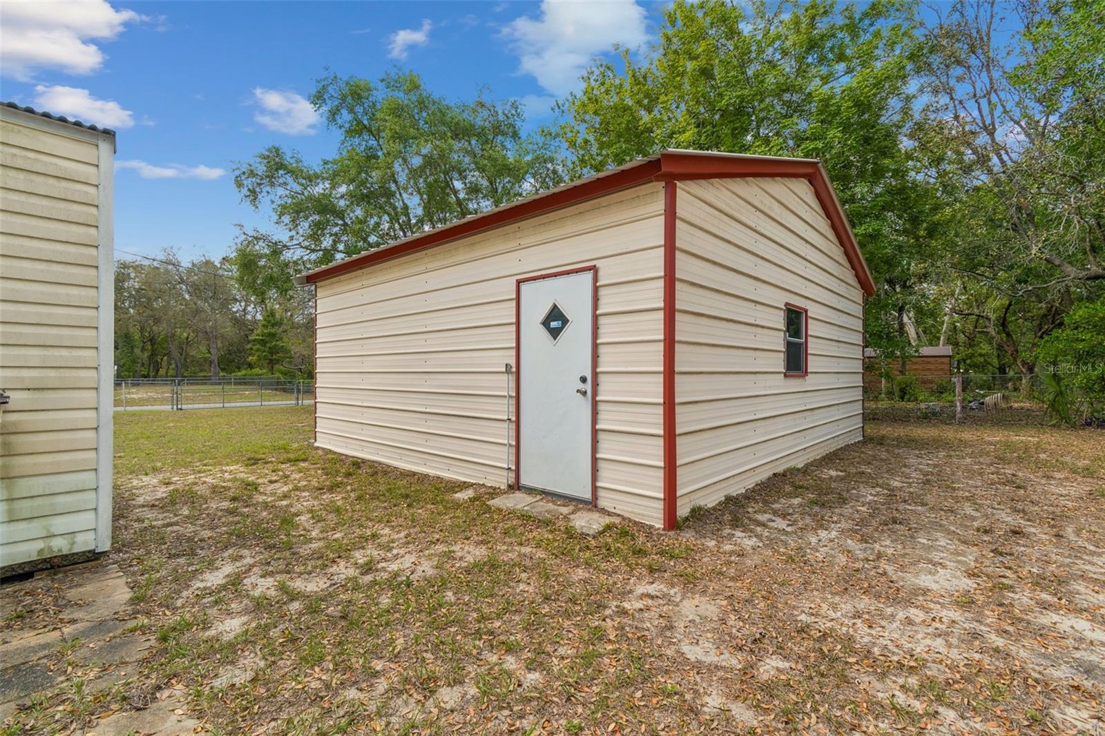 PINE GROVE SUB - Residential