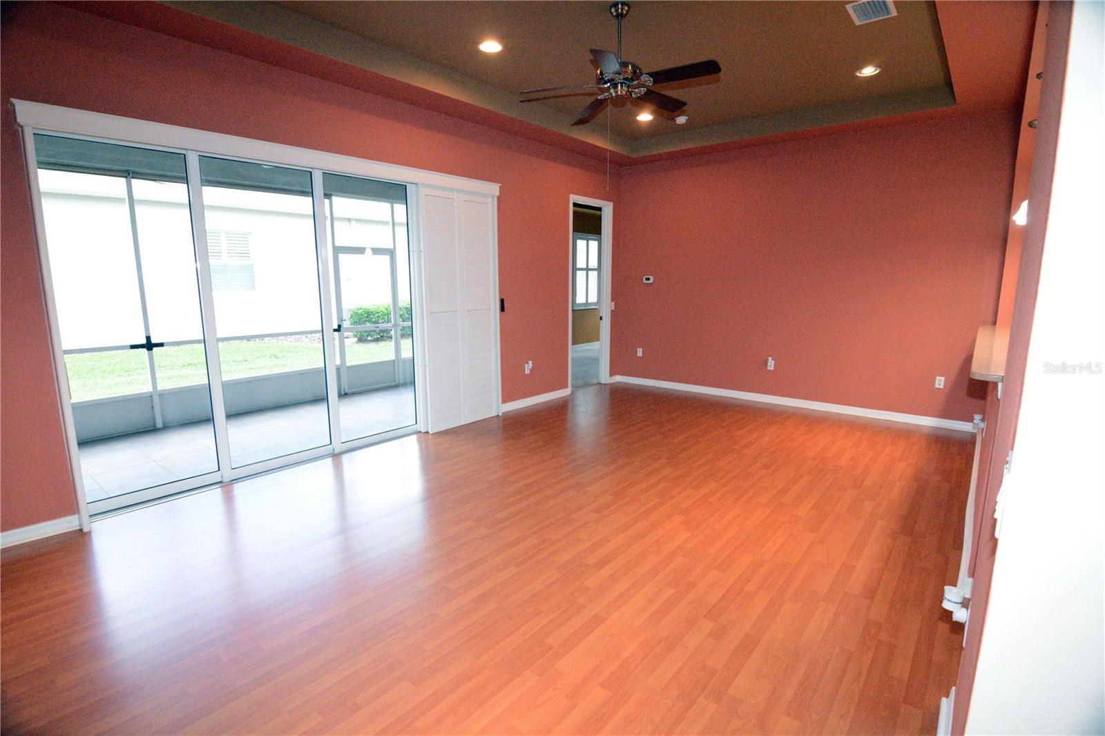 MAPLEWOOD CONDO - Residential