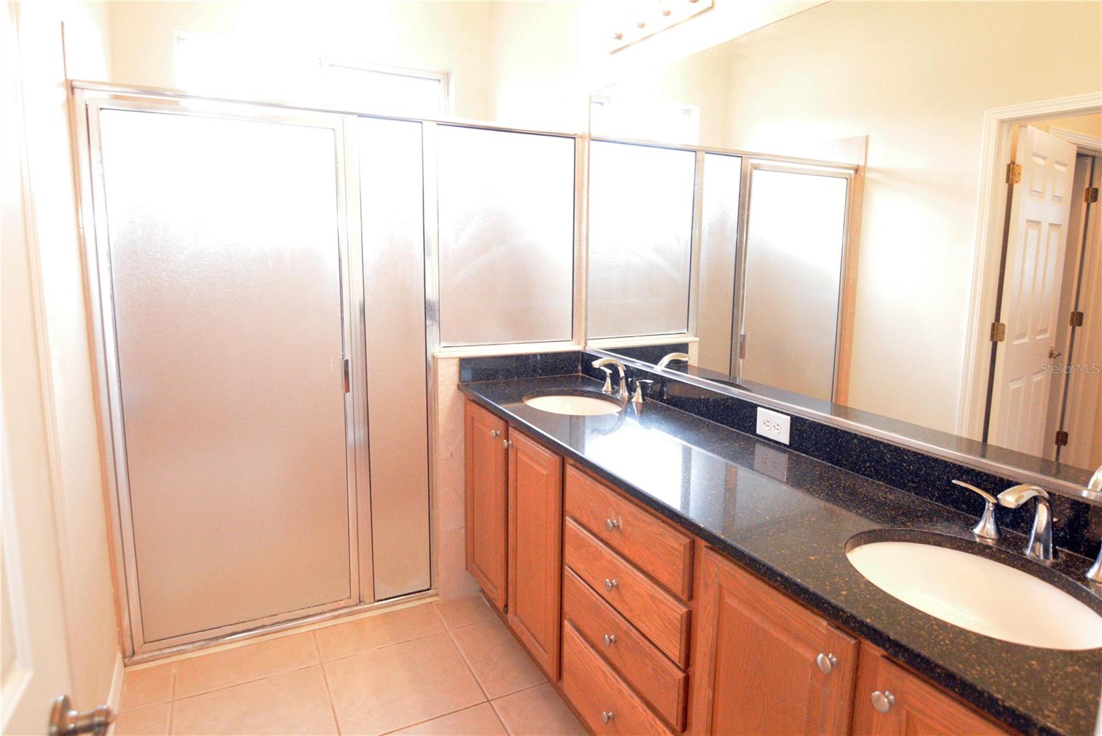 MAPLEWOOD CONDO - Residential