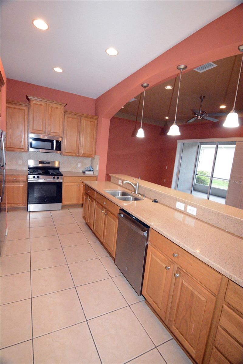 MAPLEWOOD CONDO - Residential