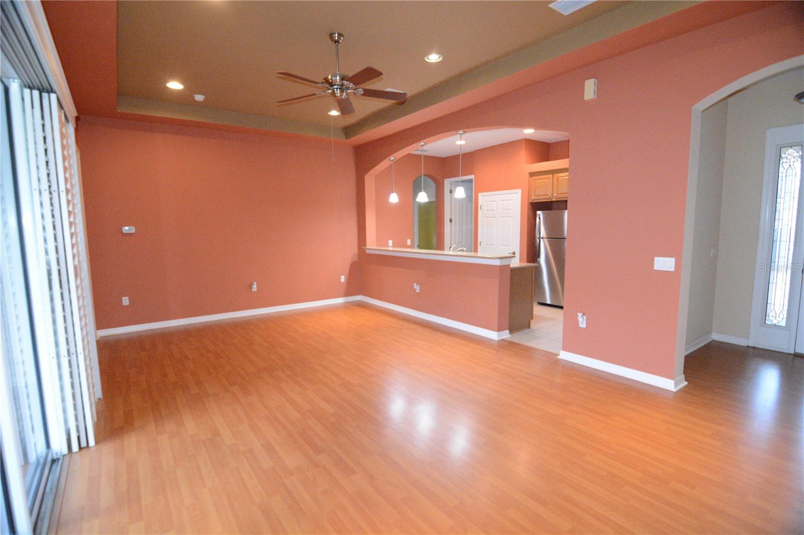 MAPLEWOOD CONDO - Residential