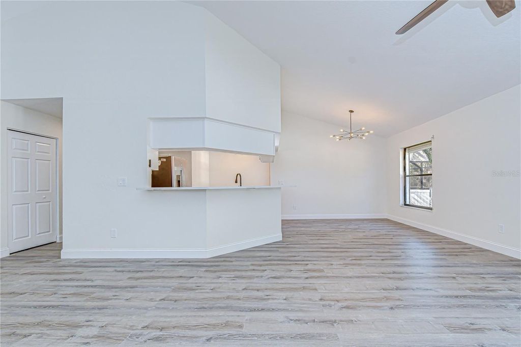 Photo of 9731 62nd Avenue N, St Petersburg, FL 33708 (MLS # TB8473105)