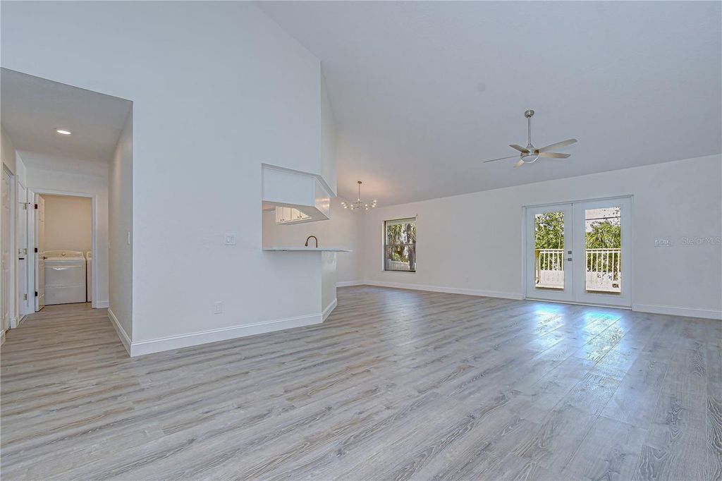 Photo of 9731 62nd Avenue N, St Petersburg, FL 33708 (MLS # TB8473105)