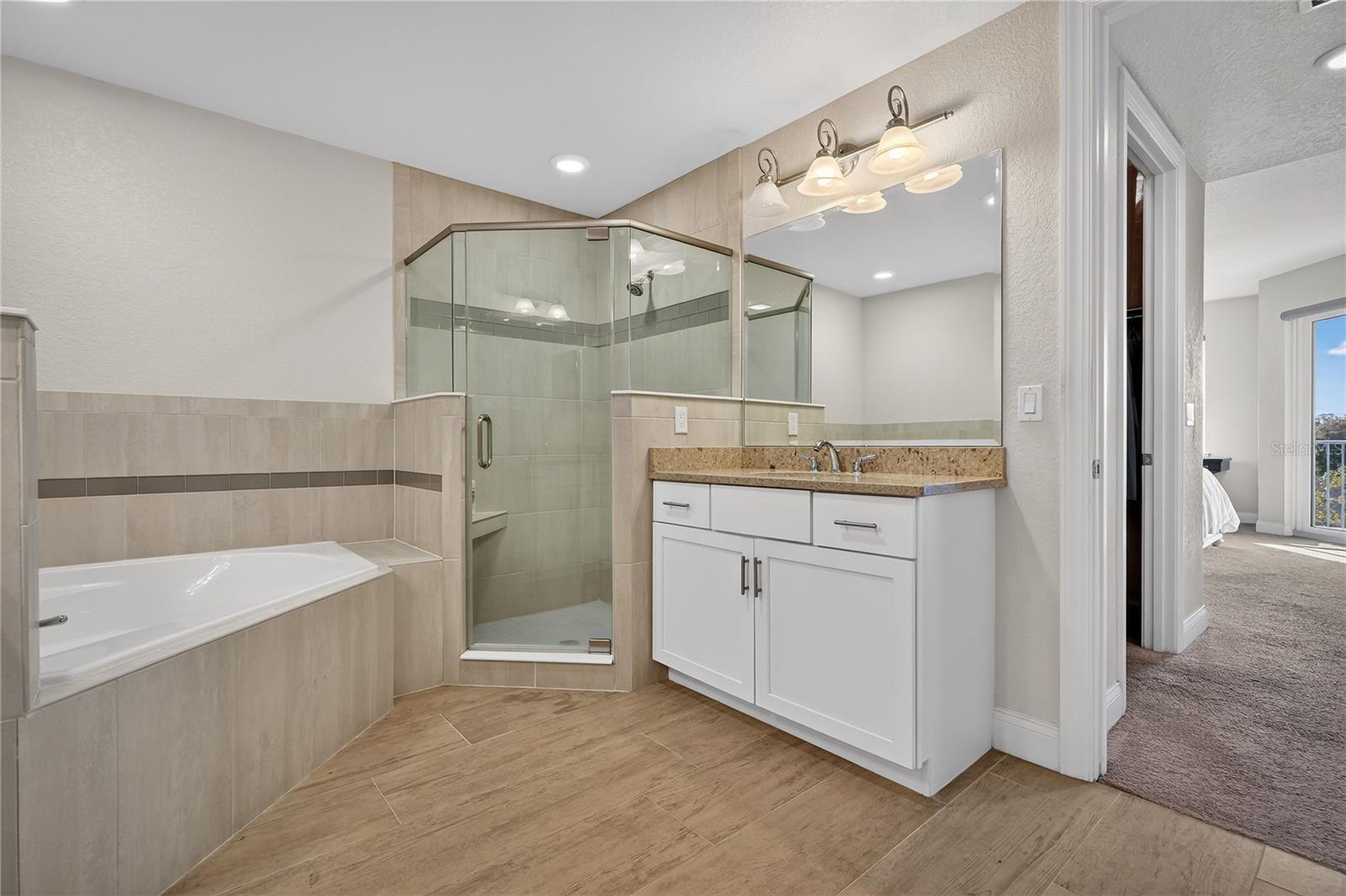 RIVERWALK/CORONADO ISLAND-BLDG - Residential