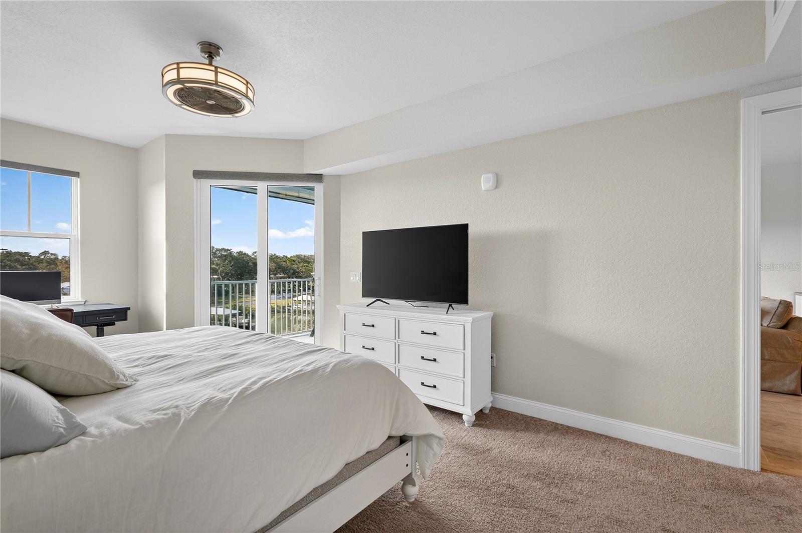 RIVERWALK/CORONADO ISLAND-BLDG - Residential