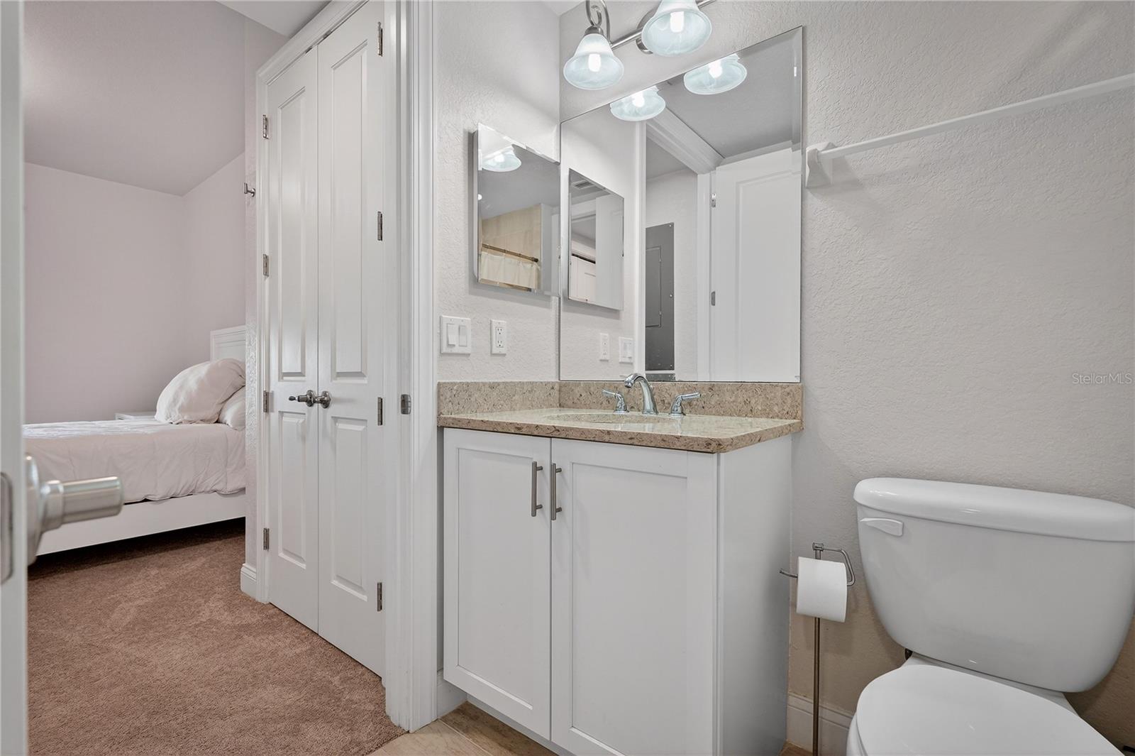 RIVERWALK/CORONADO ISLAND-BLDG - Residential