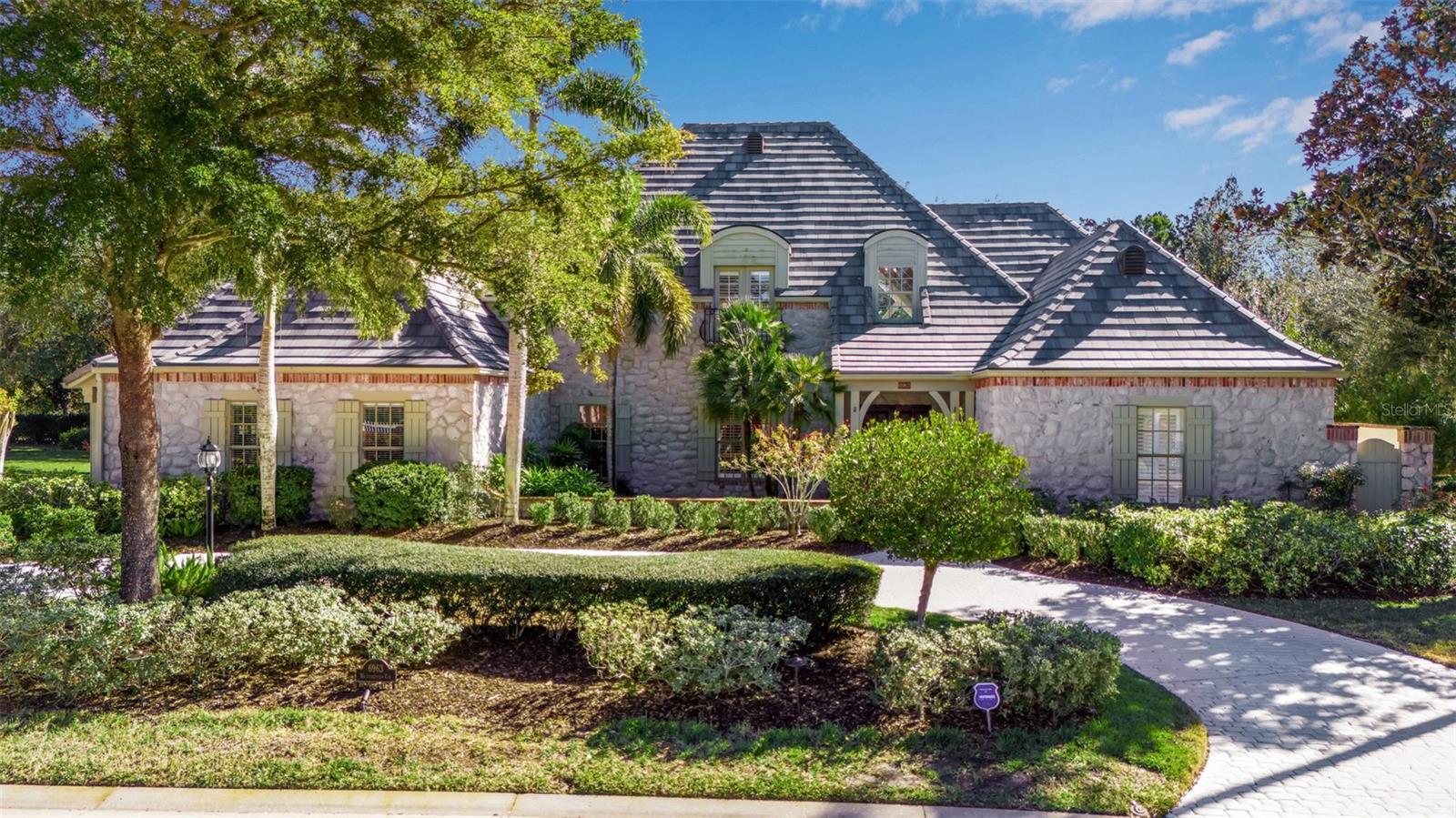 6963 WESTCHESTER CIRCLE