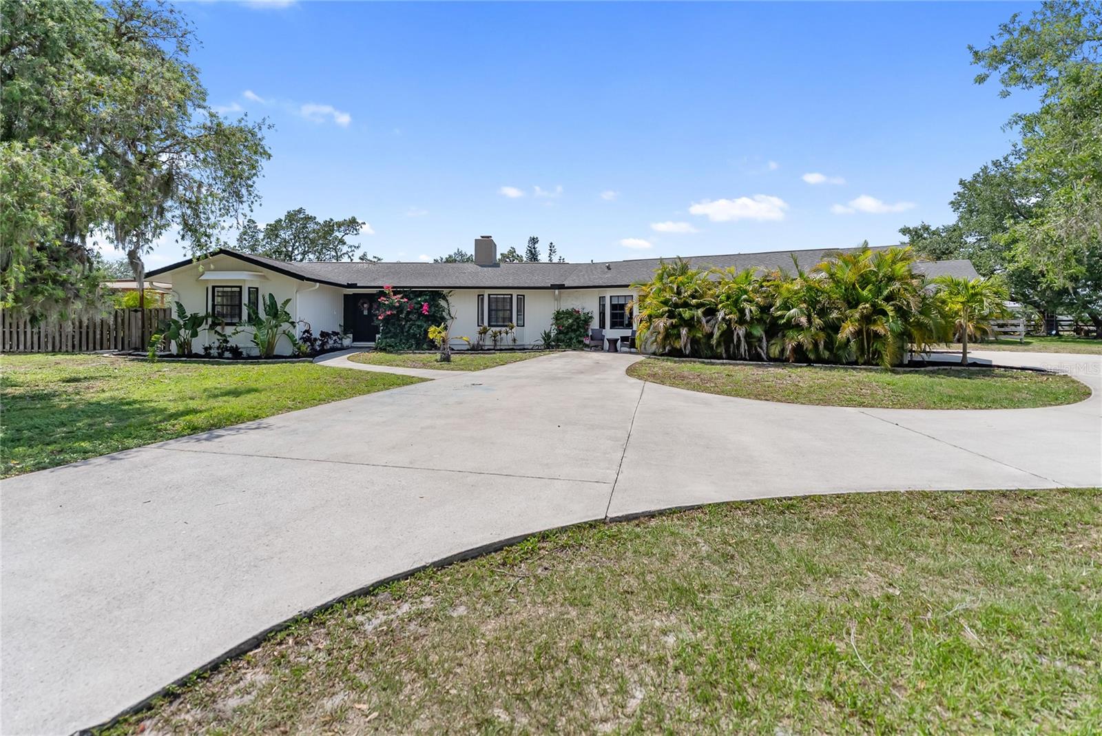 3810 HIDDEN RIVER ROAD