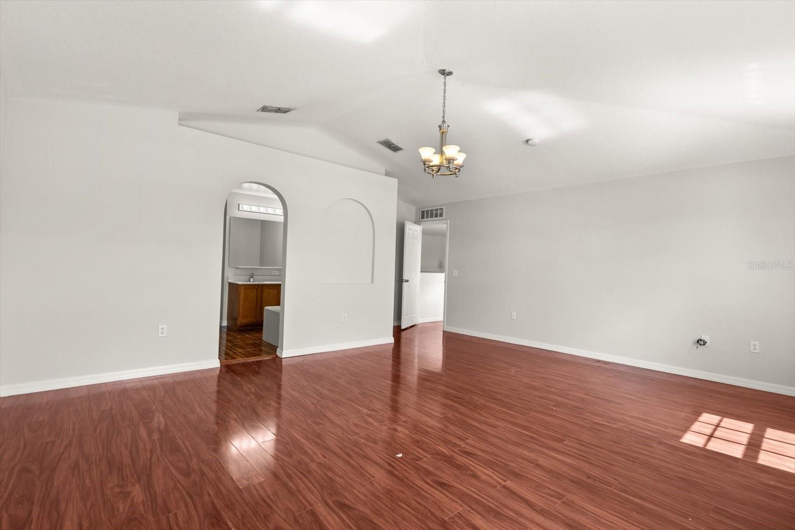 BENTLEY PLACE - Residential