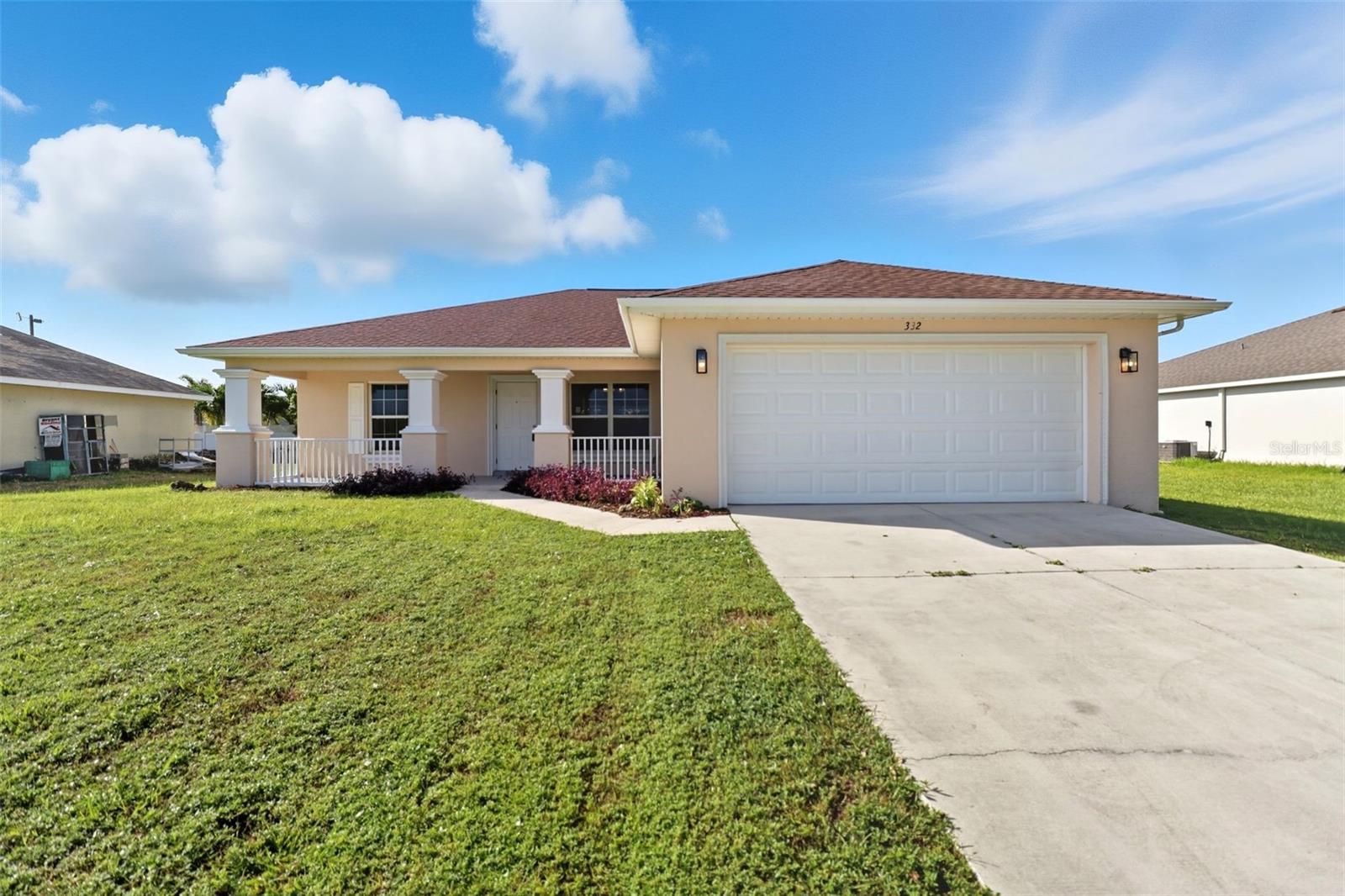CAPE CORAL - Residential