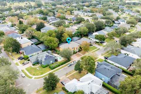 A home in LAKE MARY