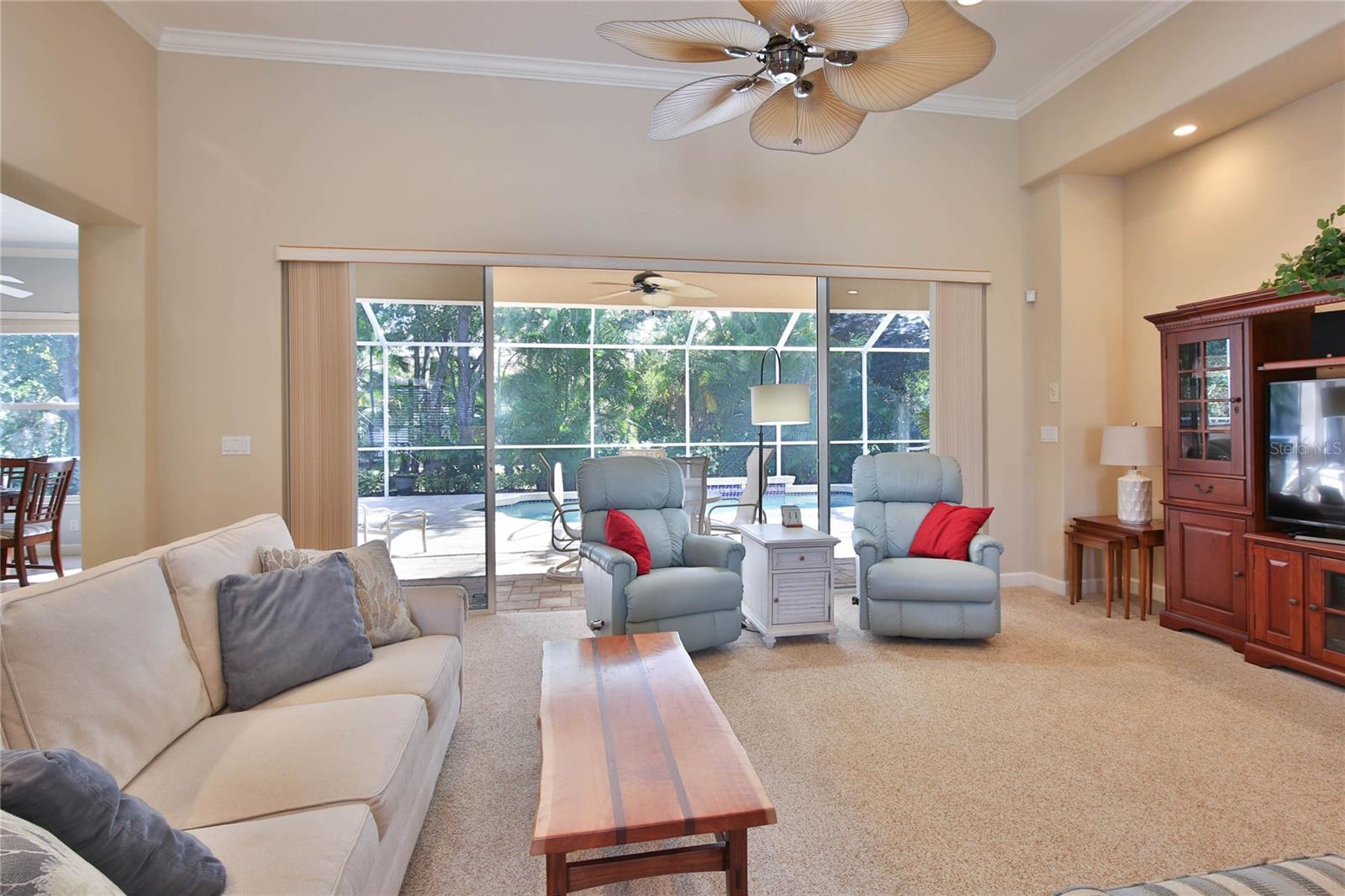 6921 CONESTOGA PLACE, BRADENTON, FL, 34201 4 6921 CONESTOGA PLACE