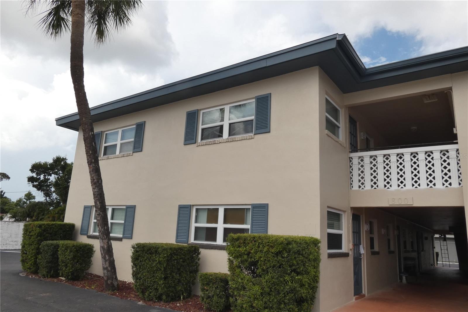 Photo 1 of 11 — 810 TYRONE BOULEVARD N G-2, ST PETERSBURG, FL 33710