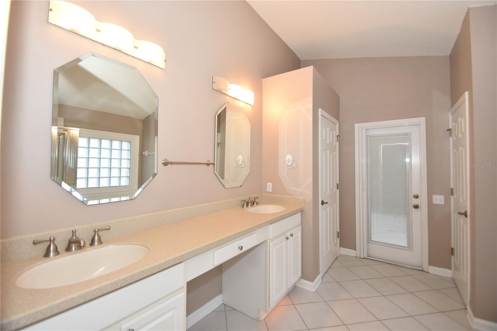 GRAND HAVEN - Residential Lease