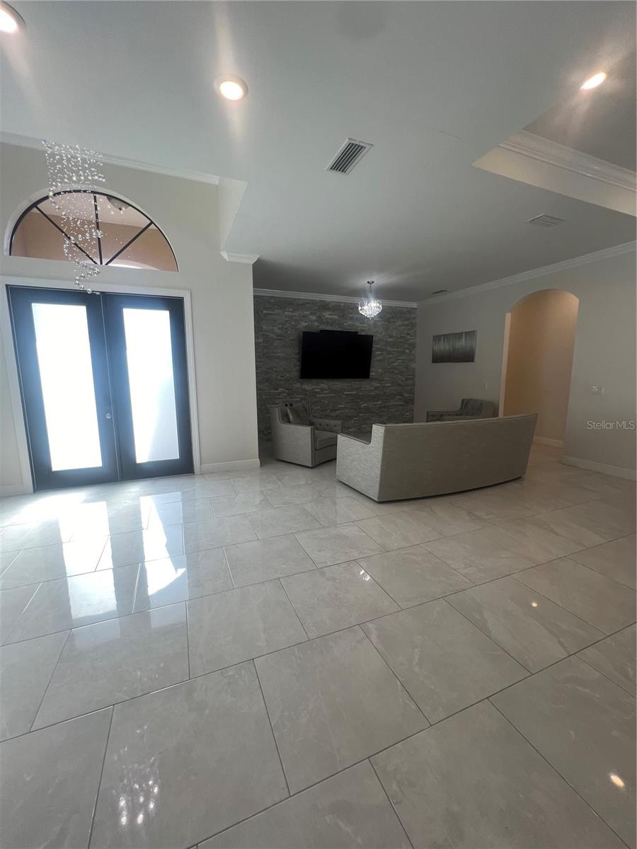 CAPE CORAL - Residential Lease