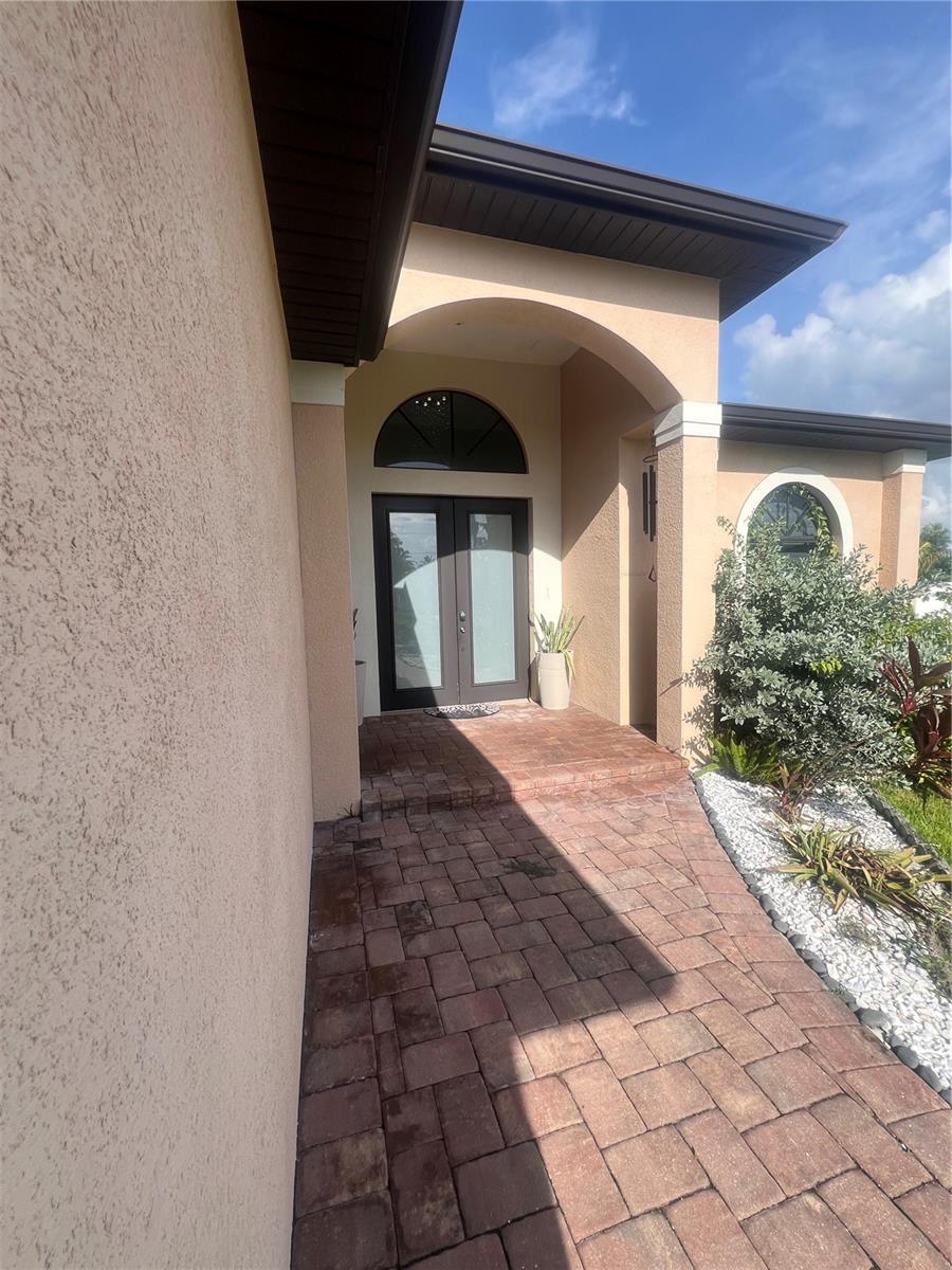 CAPE CORAL - Residential Lease