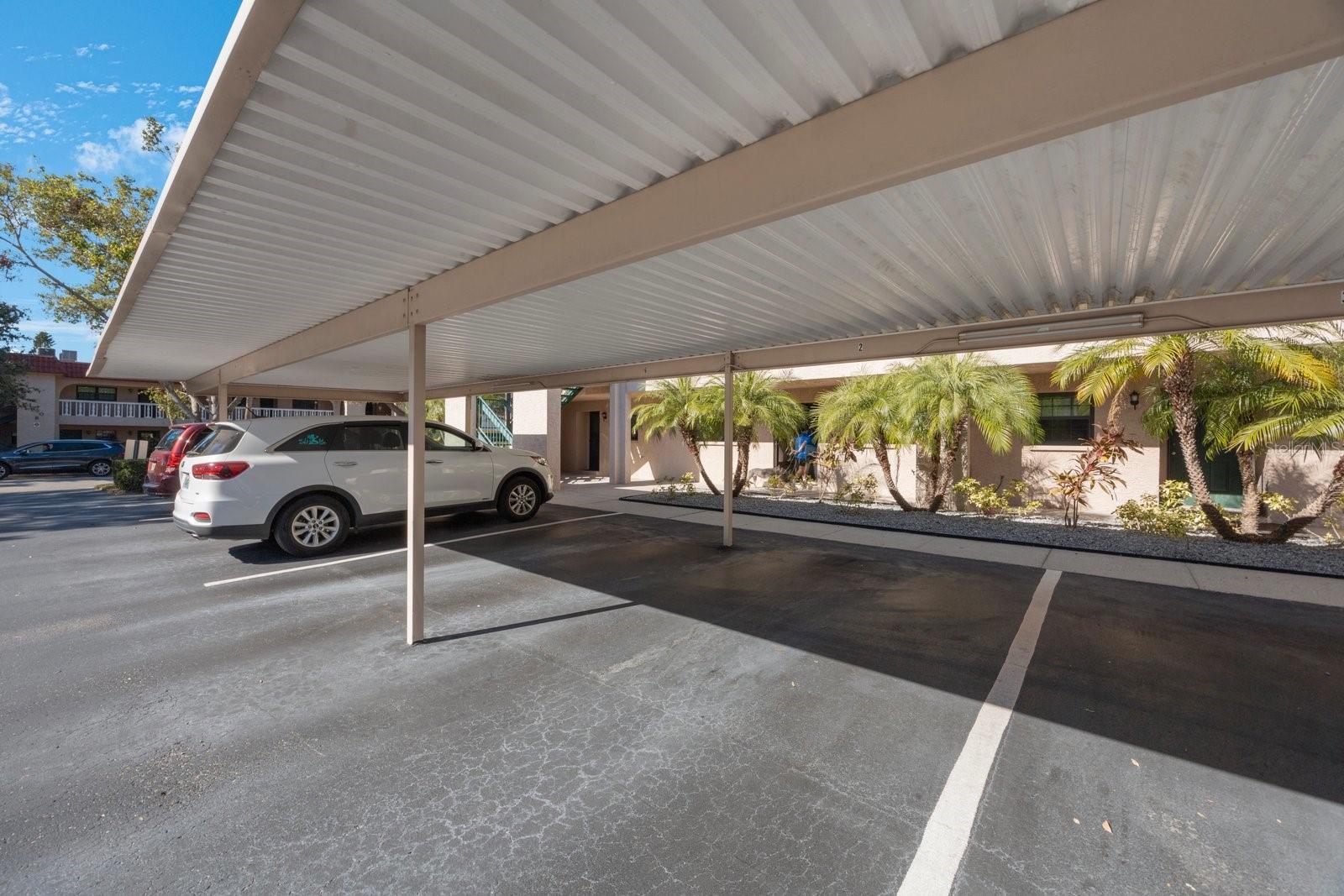 1753 BELLEAIR FOREST DRIVE E4