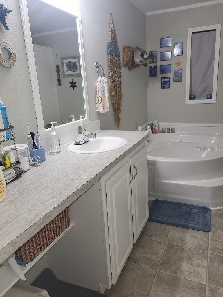 BAREFOOT PARK - Residential