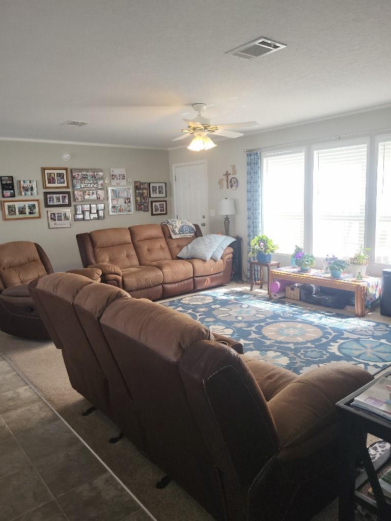 BAREFOOT PARK - Residential