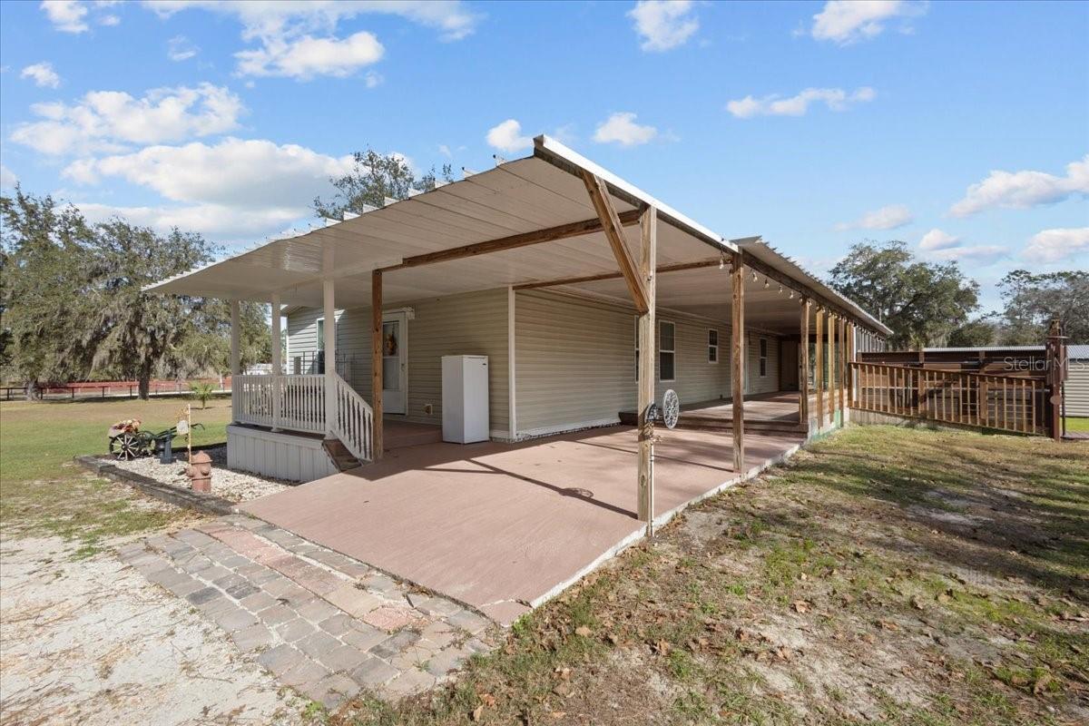 WHISPERING PINES - Residential