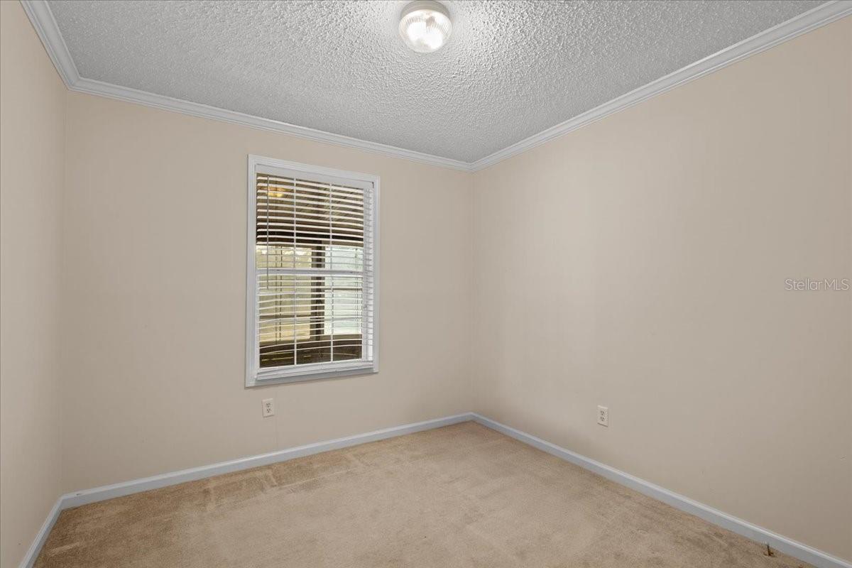 WHISPERING PINES - Residential